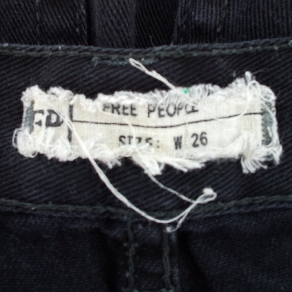 Free People Bleached Black White Shorts Raw Hem 100% Cotton W 26 Boho Cut Off - Picture 2 of 12